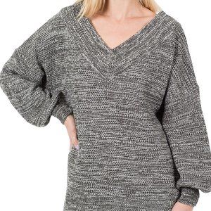 22. V Neck Sweater with Balloon Sleeve